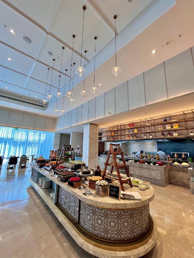 Airport By Ihg 5*