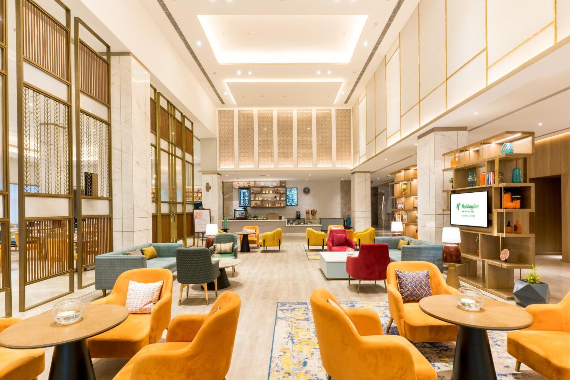 Hotel Airport By Ihg 5*