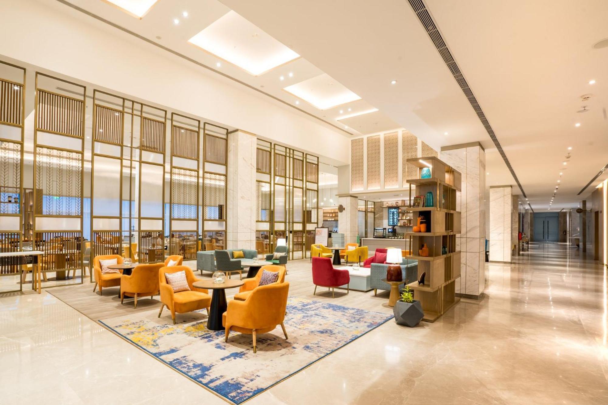 Airport By Ihg Hotel 5*